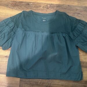 Pilcro reworked ruffle-sleeve top. Size L